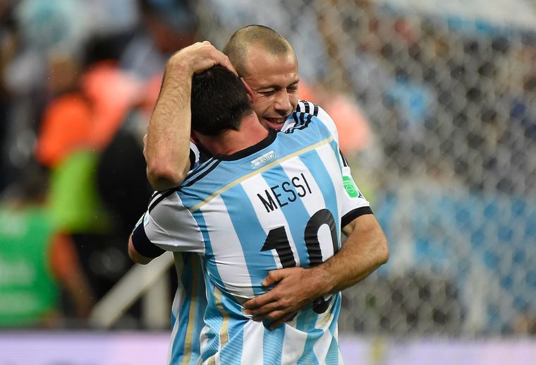Mascherano habló de la chance de que Messi esté en París. Foto: Archivo
