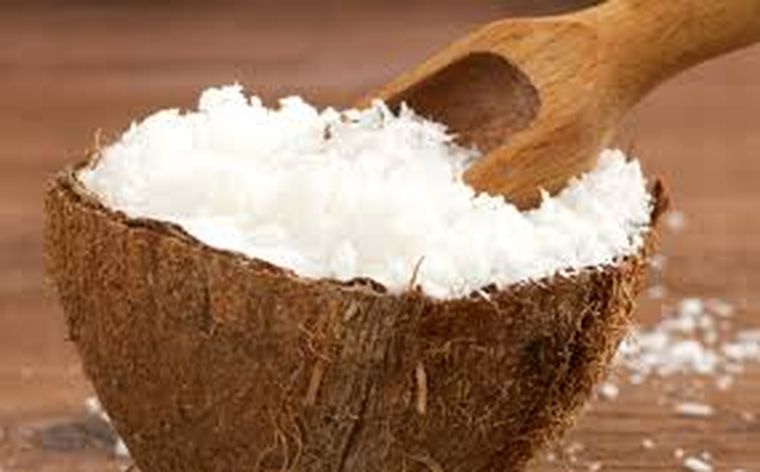 El coco le da un toque de dulzor al mate. El coco le da un toque de dulzor al mate.