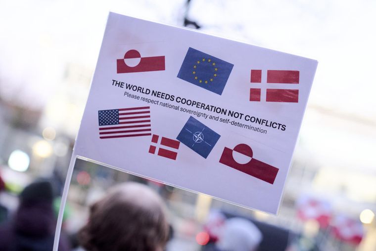 Sin acuerdo en Washington, Europa tomó la decisión de reforzar su presencia militar en Groenlandia.