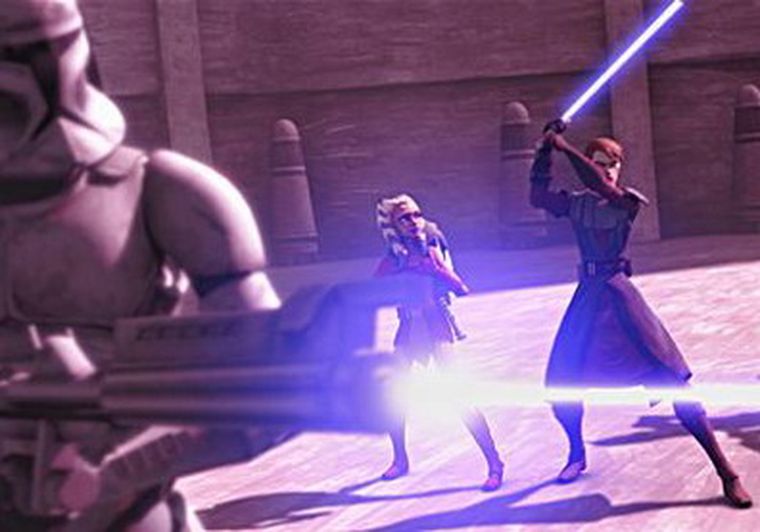 Anakin Skywalker y Ahsoka, su padawan, combaten contra las fuerzas separatistas. Foto: Sitio web oficial