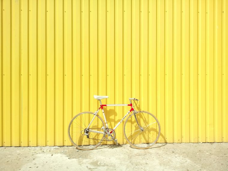 El color es una herramienta muy importante porque permite innovar de forma inmediata un ambiente. Foto: Unsplash