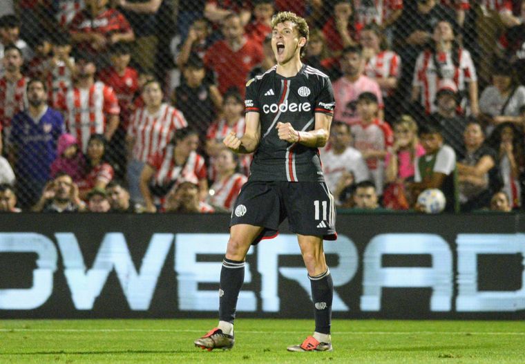 Facundo Colidio marcó el tanto definitivo. Foto: FotoBaires