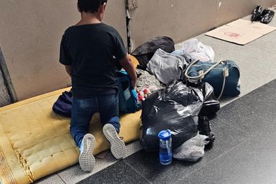 MDZol | Hay más de 30 menores en el campamento improvisado en la terminal de Mar del Plata Foto: Federico Bruno