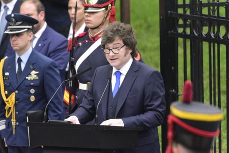 Milei en el acto conmemorativo por la guerra de Malvinas, en Retiro. Milei en el acto conmemorativo por la guerra de Malvinas, en Retiro.
