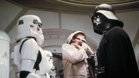 El icónico Darth Vader en su debut, Star Wars Episodio IV: Una Nueva Esperanza.
