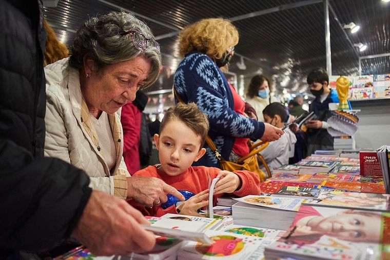 Miles de niños y adolescentes disfrutan de las actividades culturales de cada ciudad durante las vacaciones de invierno. 