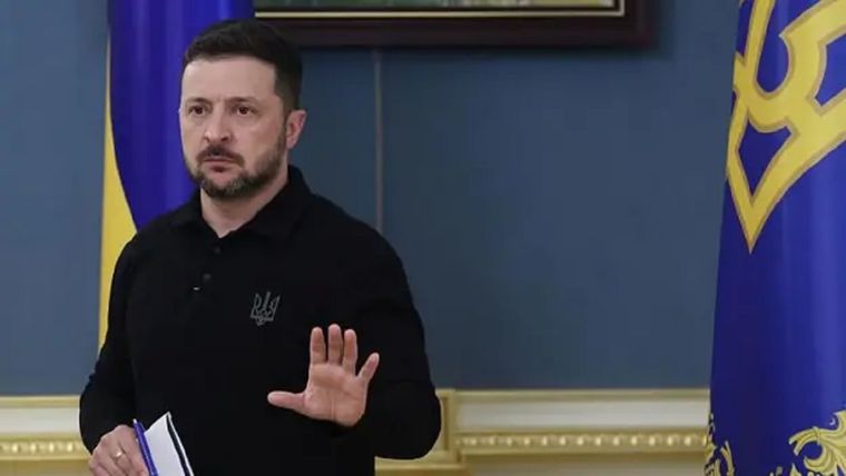 Volodimir Zelensky presentó el plan de paz. Foto: GETTY IMAGES
