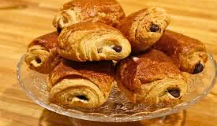 Cómo preparar napolitanas de chocolate: receta tradicional francesa Foto: Shutterstock