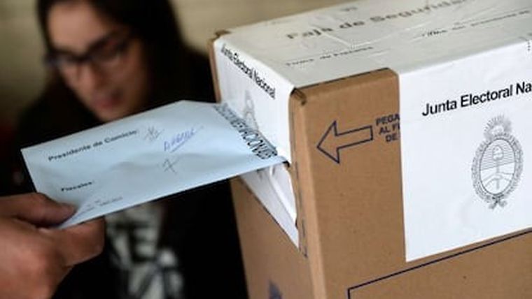 Más de ocho provincias ya confirmaron que irán con sus elecciones separadas de las nacionales.&nbsp;