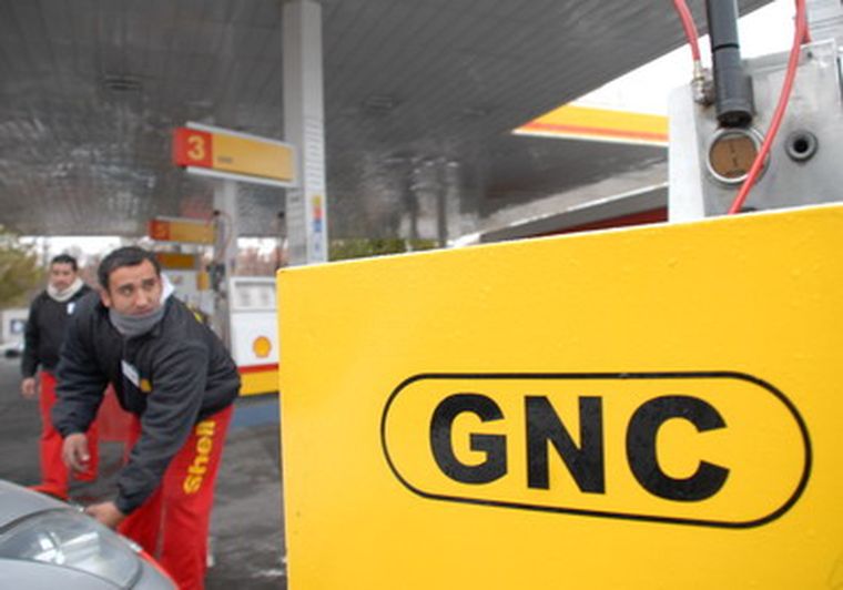 El alza de los costos en los surtidores afectó el precio del Gas Natural Comprimido. Foto: Marcelo Ruiz/ MDZ