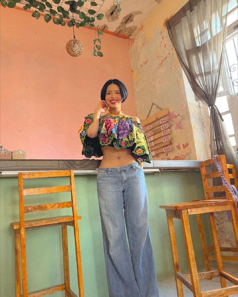 Esta es la nueva foto de un supuesto amor que subió Angela Aguilar a sus redes. Foto: INSTAGRAM @angela_aguilar_