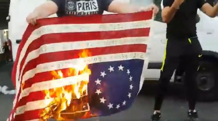 En las protestas en París.