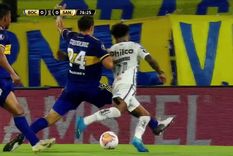 la decision del var que beneficio a boca y el penal que no le dieron a santos