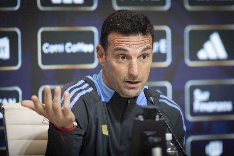 Lionel Scaloni habló sobre los rumores que lo vinculan con River.