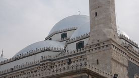 El descubrimiento de la inscripción griega en la Gran Mezquita de Homs reaviva el debate sobre el templo solar de Emesa. El descubrimiento de la inscripción griega en la Gran Mezquita de Homs reaviva el debate sobre el templo solar de Emesa.