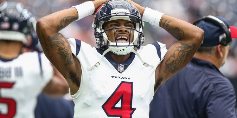 Deshaun Watson, en problemas.