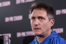 Guillermo Barros Schelotto sufrió duras críticas en Paraguay. Foto: @Albirroja Guillermo Barros Schelotto sufrió duras críticas en Paraguay. Foto: @Albirroja