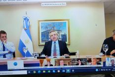 Fernández, Massa y Máximo Kirchner en la videoconferencia de hoy. (Foto: Luis Naidenoff en Twitter)