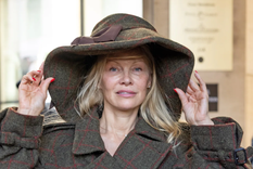 Pamela Anderson dejó de maquillarse y contó la razón oculta para esta nueva imagen que mostrará. Foto: Arnold Jerocki (Getty Images)