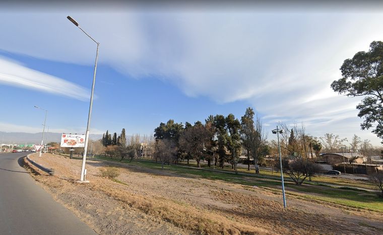 Riesgo En las inmediaciones del Acceso Este se están produciendo varios ilícitos. Foto: Google Street View