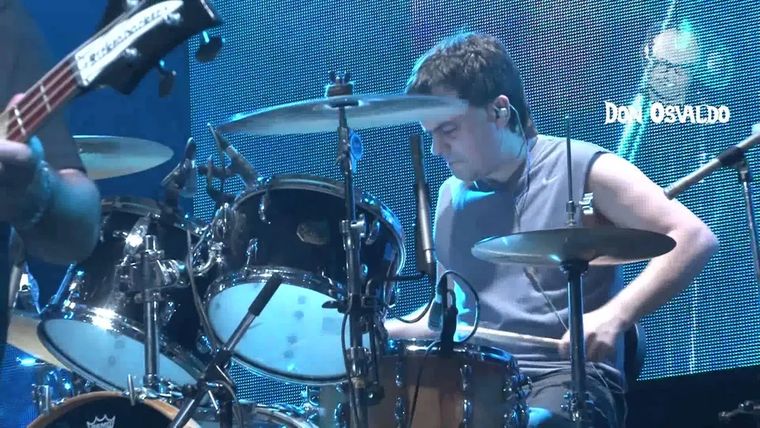 El baterista de Don Osvaldo generó un alerta en el Aeropuerto de Mendoza. El baterista de Don Osvaldo generó un alerta en el Aeropuerto de Mendoza.