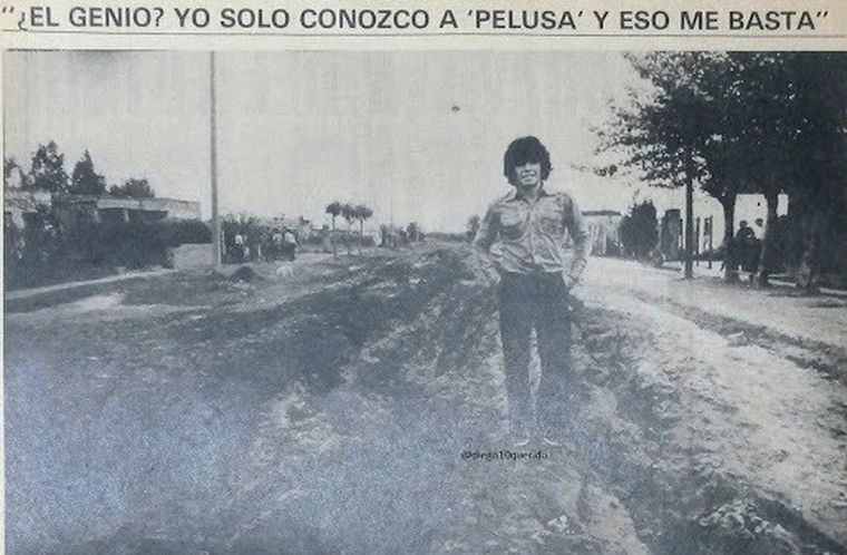 Diego era por entonces más Pelusa que Maradona. Igual había ganado el campeonato mundial juvenil en Japón, dos meses antes de caer en la cancha de la Lepra. Diego era por entonces más Pelusa que Maradona. Igual había ganado el campeonato mundial juvenil en Japón, dos meses antes de caer en la cancha de la Lepra.