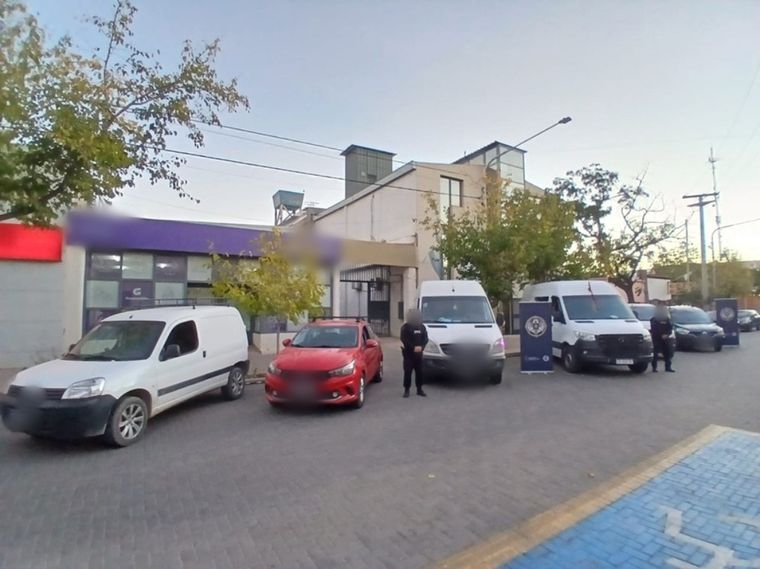 El secuestro fue trasladado a la sede de la PFA en Guaymallén. El secuestro fue trasladado a la sede de la PFA en Guaymallén.