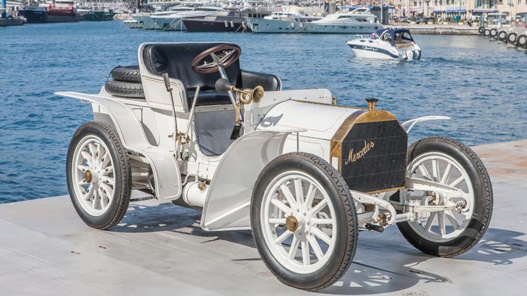 La historia detrás del nuevo Mercedes GLC: cómo nació el primer autom oderno en 1900