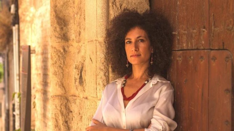 Karima Ziali presenta su primera novela “Una oración sin Dios”. Foto: Giulia Spadoni