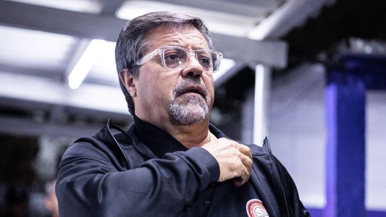 Caruso explotó de bronca en su debut con Miramar Misiones. Foto: @MiramarSAD