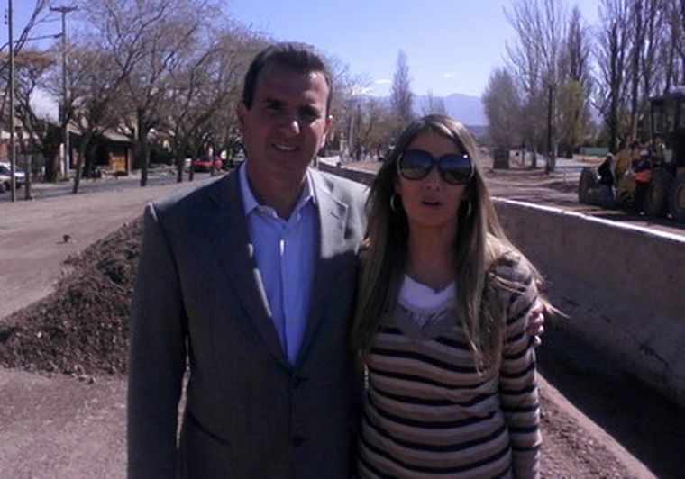 Verónica junto a Paco.