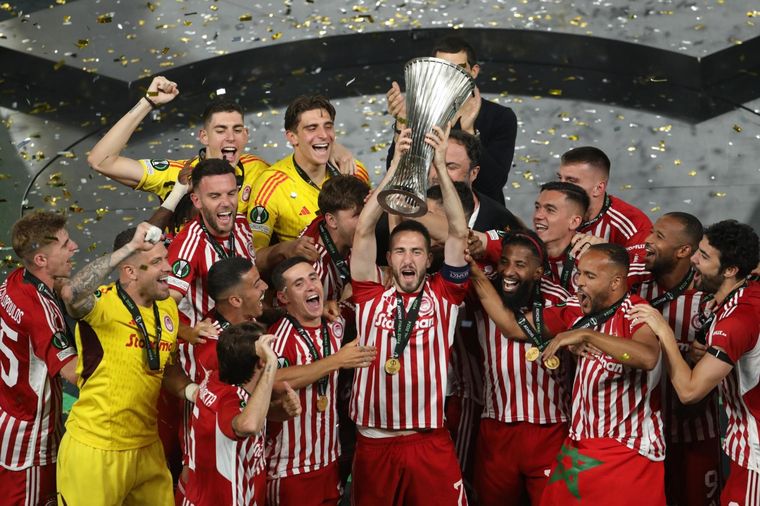 El Olympiacos se coronó campeón. Foto: EFE