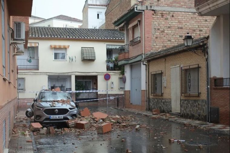 En Granada, el terremoto dejó algunos daños y heridos leves. Foto Efe