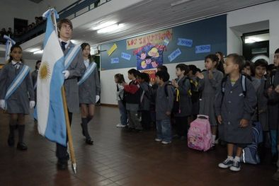 MDZol | Los chicos se preparan para la vuelta a las aulas.