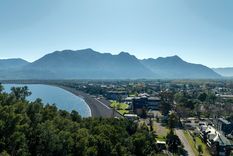 El Paso Mamuil Malal, en plena cordillera de los Andes, conecta Neuquén con la región de La Araucanía en Chile y es uno de los cruces más pintorescos de la Patagonia. &nbsp;