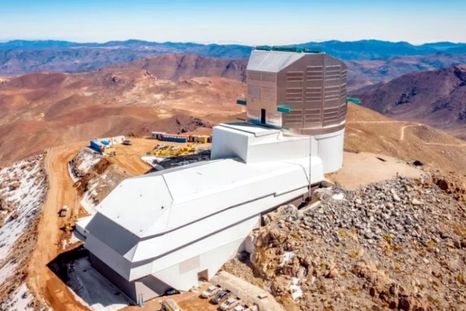 El descubrimiento se sirvió del Observatorio Vera C. Rubin, en los Andes chilenos, que alberga la cámara digital más potente del mundo. Foto NSF-DOE