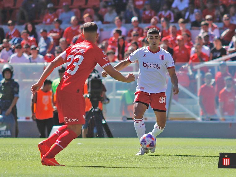 Estudiantes domina a Independiente en Avellaneda Foto: Estudiantes de La Plata