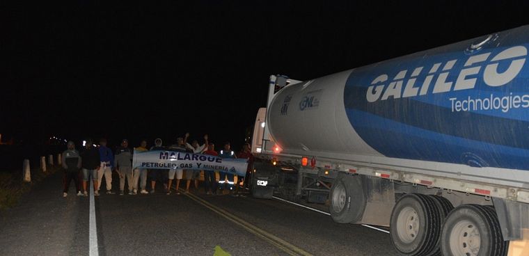 La medida de fuerza de los pro minería comenzó el viernes a la noche y será por tiempo indeterminado. (malargüeadiario.com)
