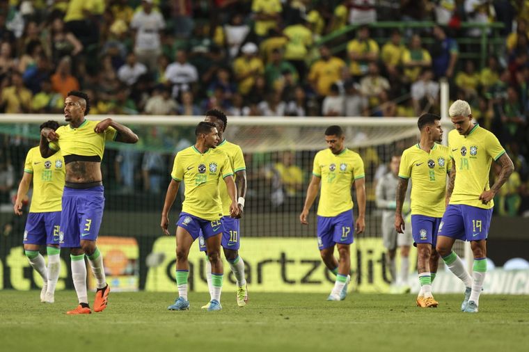 Brasil cayó por 4-2 ante Senegal en su último amistoso previo a las Eliminatorias Foto: EFE