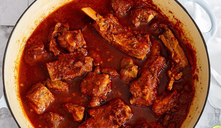 Esta receta mejora su sabor si se deja marinar toda la noche, ya que el adobo penetra mejor en la carne. Esta receta mejora su sabor si se deja marinar toda la noche, ya que el adobo penetra mejor en la carne.