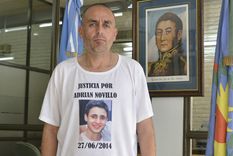 Los padres de Adrián Novillo aseguran que a su hijo lo mató la misma banda que asaltó al jubilado Ríos Los padres de Adrián Novillo aseguran que a su hijo lo mató la misma banda que asaltó al jubilado Ríos