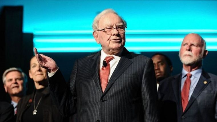 En marzo de 2021, el patrimonio neto de Warren Buffett había superado los US$100 mil millones. Foto: GETTY IMAGES Foto: GETTY IMAGES