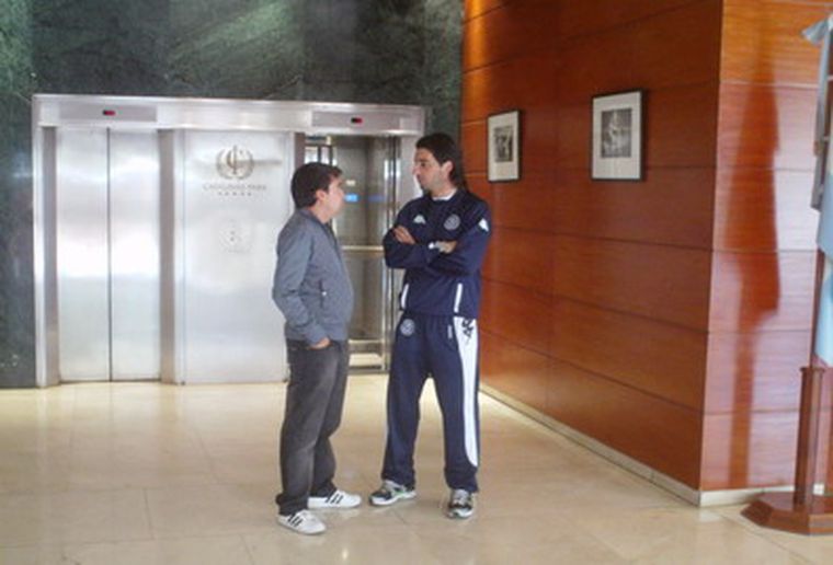 El DT Azul, Roberto Trotta.