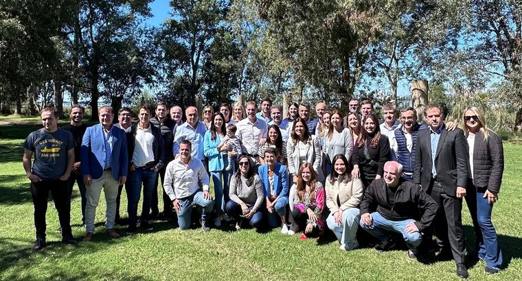 Foto de familia del primer encuentro del año del PRO bonaerense en la localidad de Lobos Foto: Prensa PRO