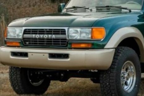 Toyota Land Cruiser