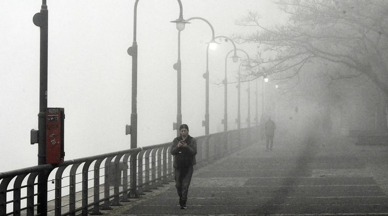 La Ciudad de Buenos Aires se encuentra afectada por intensas nieblas. Foto: TELAM