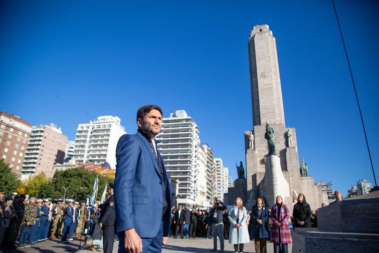 El caudillo provincial reiteró el reclamo de Santa Fe al Gobierno nacional por la obra pública y la coparticipación. El caudillo provincial reiteró el reclamo de Santa Fe al Gobierno nacional por la obra pública y la coparticipación.