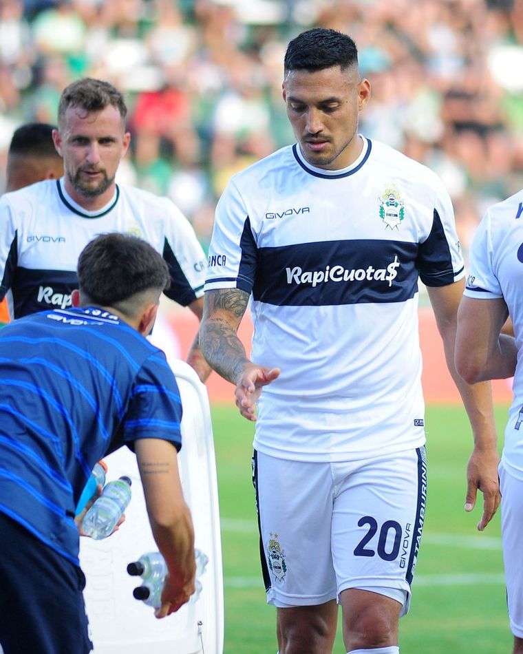 Gimnasia quedó condenado a jugar un desempate con Colón para no descender