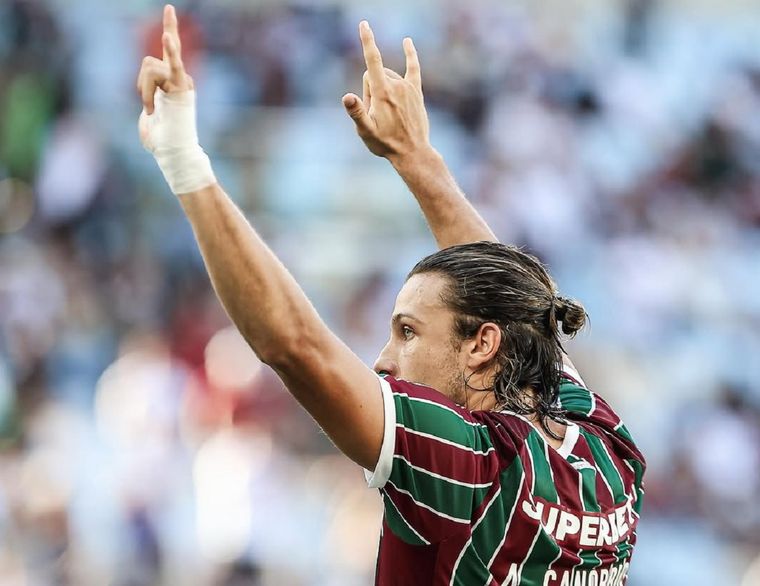 El delantero uruguayo se refirió a los rumores que lo acercan al fútbol argentino.