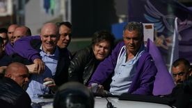 Javier Milei responsabilizó al kirchnerismo por los ataques en Lomas de Zamora.